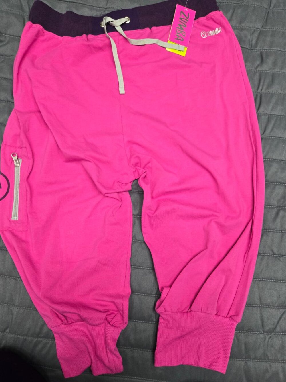NWT Zumba Harem Capri Pants Chill The Funk Out Pink Purple Workout Large Dance‎